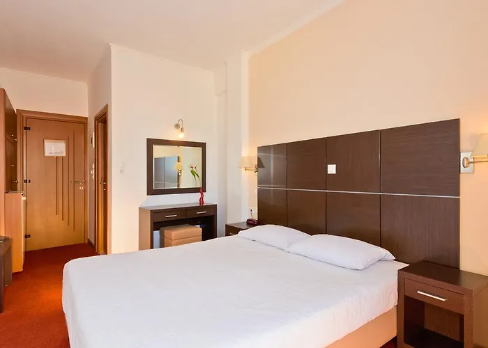 Akrata Beach Hotel Akráta