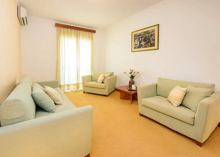 Szálloda Akrata Beach Hotel